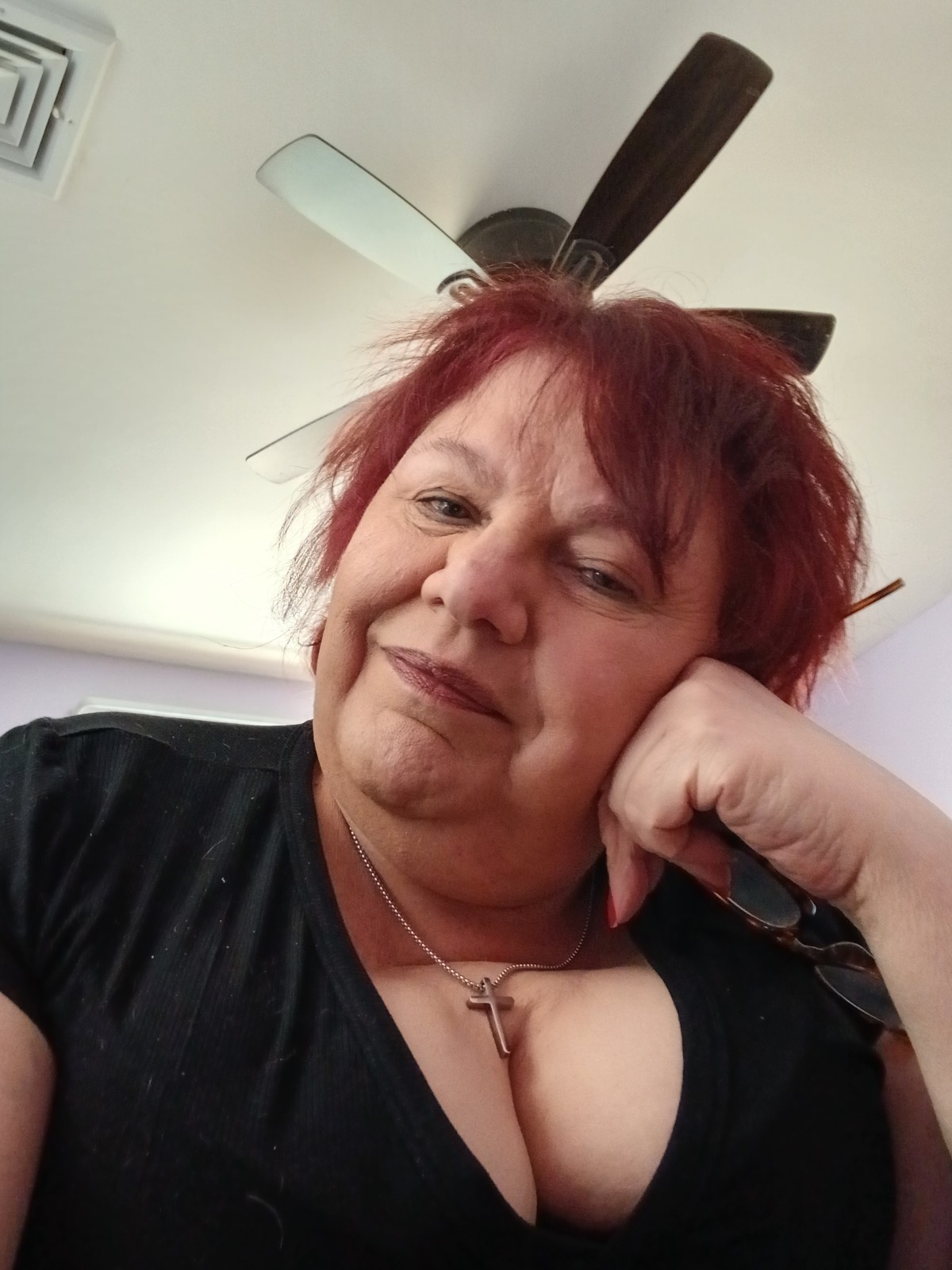 »naughty gurl«